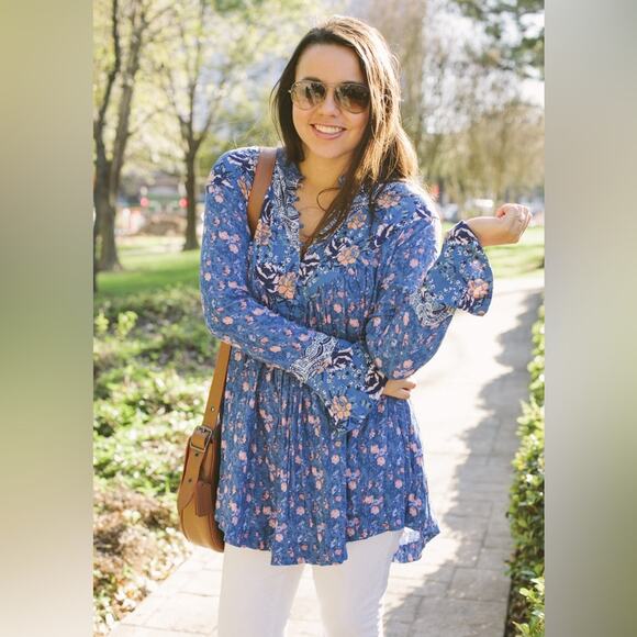 Free People FP Wildflower Fields blue floral tunic top XS - Picture 9 of 9